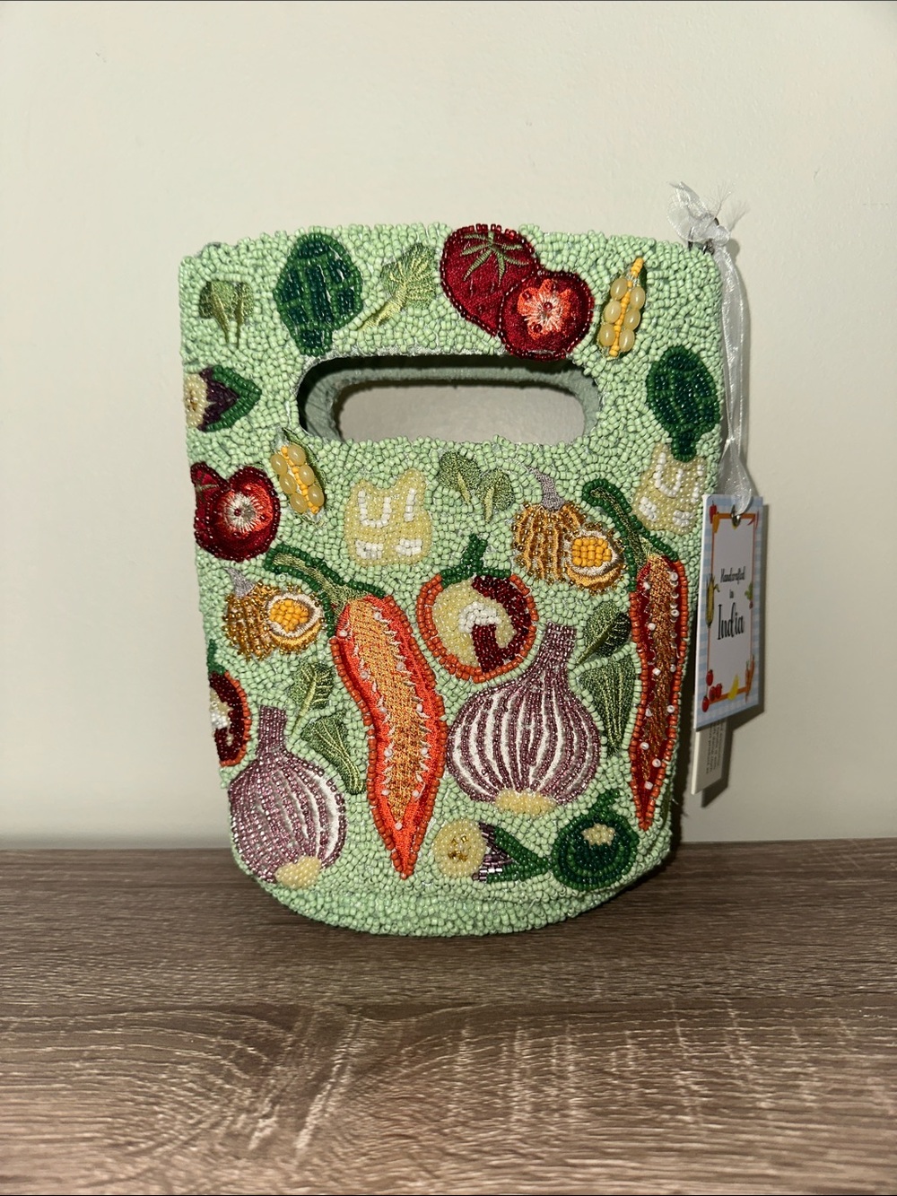 NWT Viral *RARE* Beaded Veggie Bag